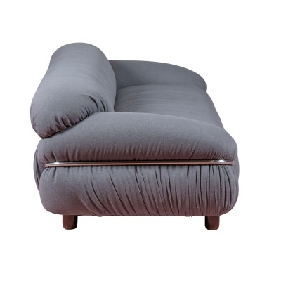 OLYMPIA 3-SEAT SOFA UPHOLSTERED IN SHERPA FABRIC