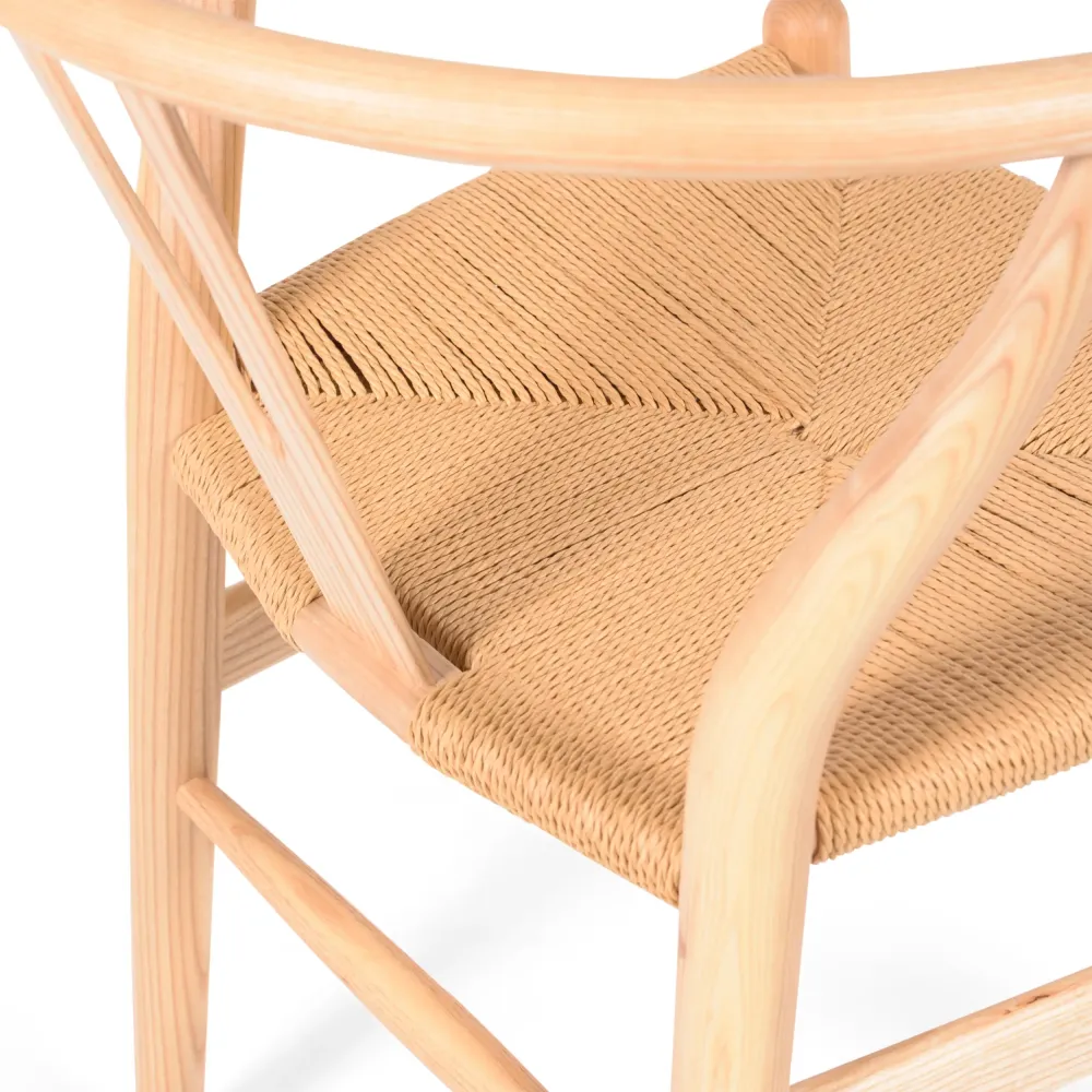 Réplique de la chaise haut de gamme Wishbone CH24