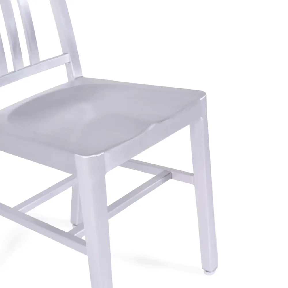 Réplique de chaise de la marine et de l'armée