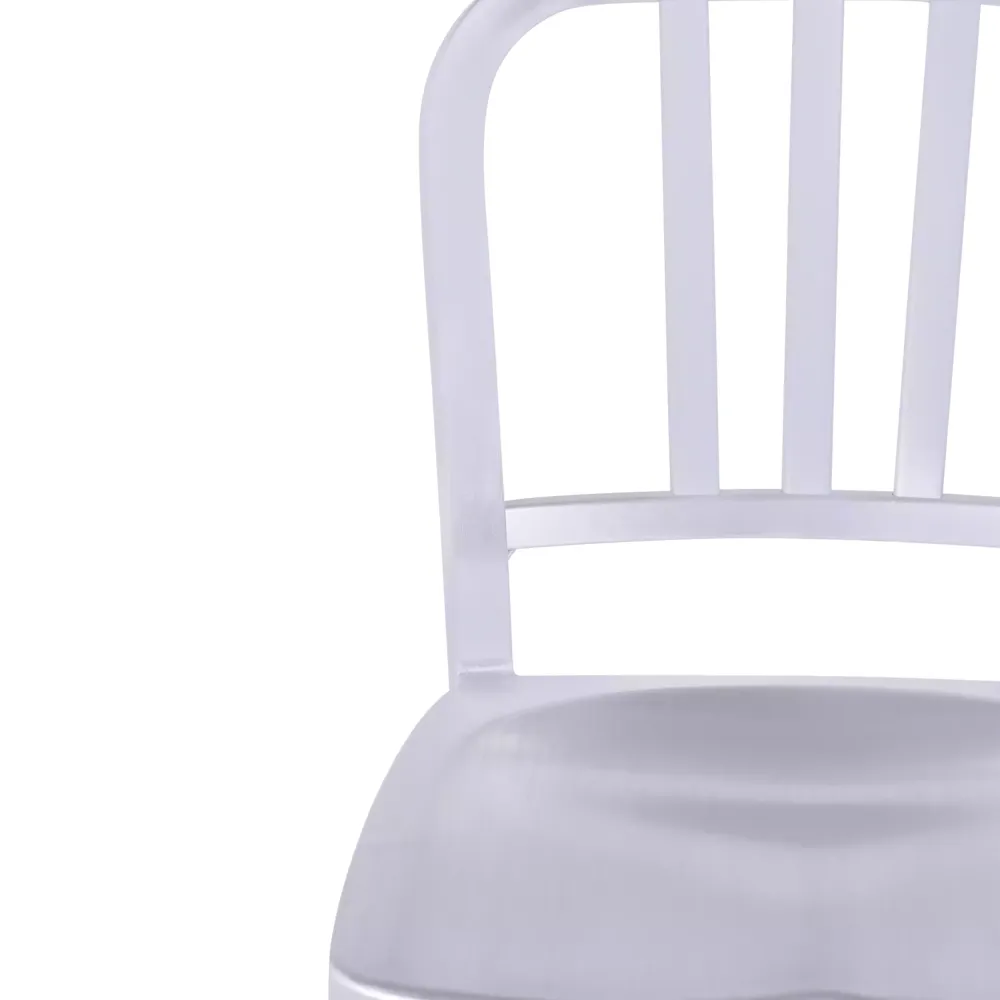 Réplique de tabouret militaire Navy par Emeco