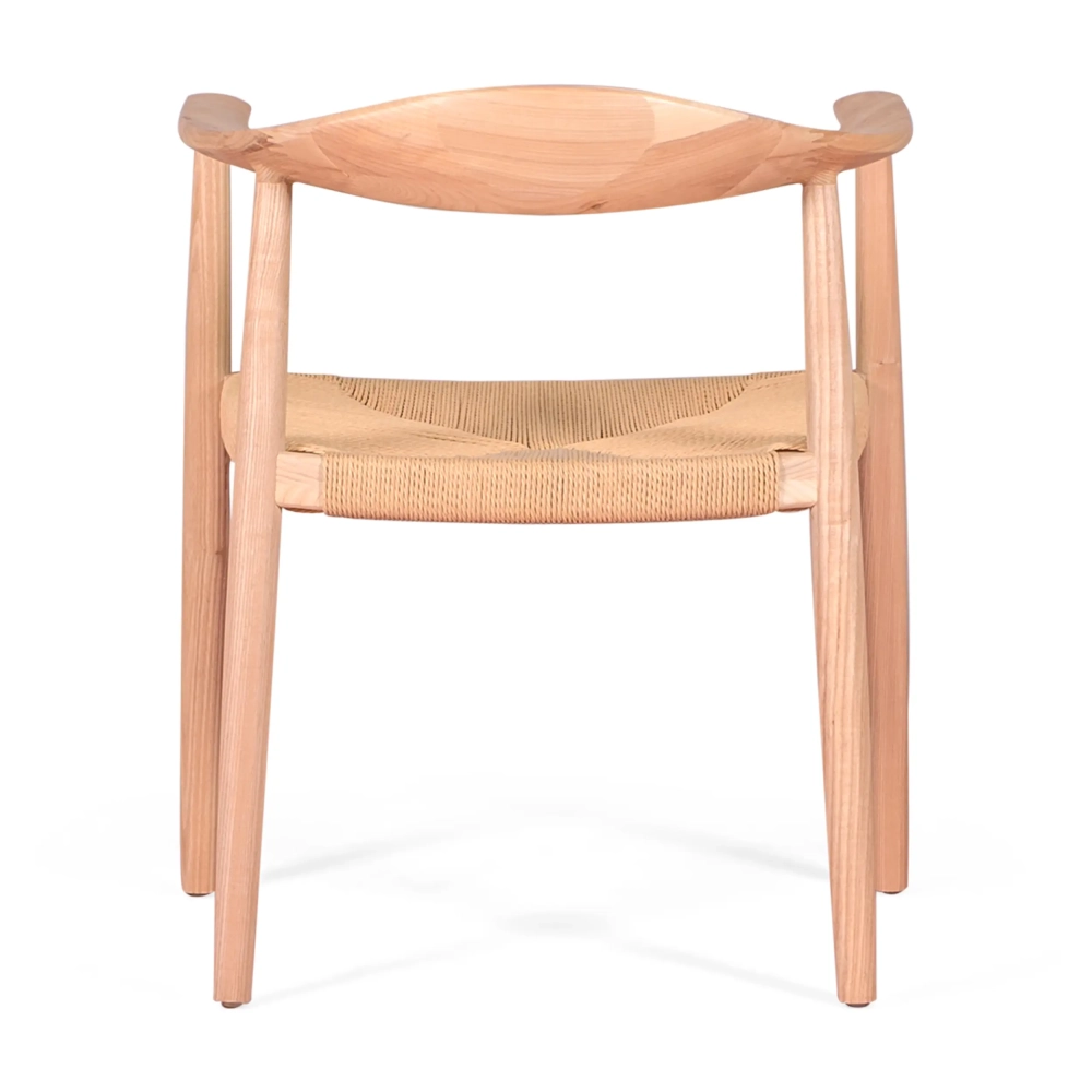 Réplique de La Chaise de Hans J. Wegner en bois de frêne