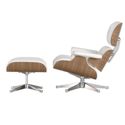 Replica della poltrona Eames Lounge Chair in legno di noce di Charles & Ray Eames