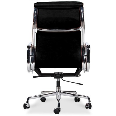 Replica Aluminum EA219 office chair by Charles & Ray Eames.