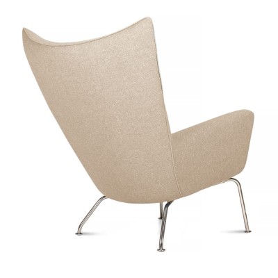 Wing chair replica by designer Hans J. Wegner