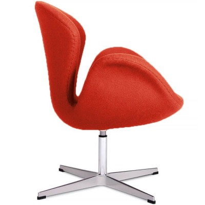 Replica della Swan Chair in cashmere di Arne Jacobsen