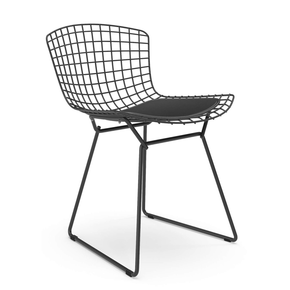 Replica Bertoia metal chair in black steel in industrial style of the famous designer Hans J. Wegner