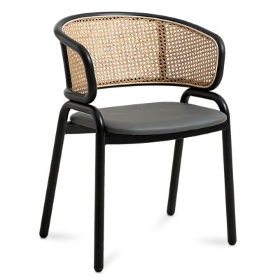 Sedia Morley in Rattan Naturale e base in acciaio laccato nero.