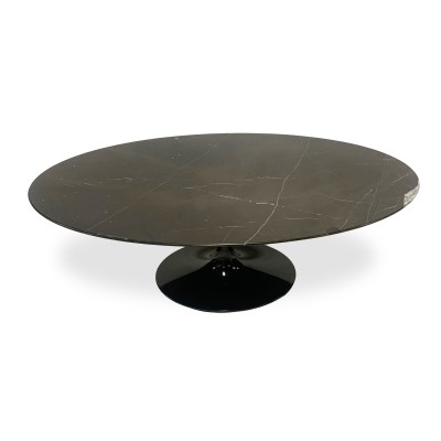 Tulip coffee table replica in Marquina marble