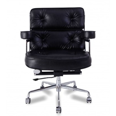 Replica ES104 Lobby office chair in aged leatherette.