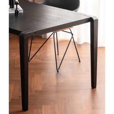 Mesa de comedor Inmod rectangular de madera