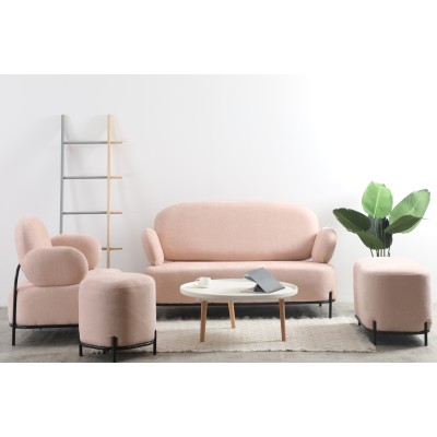 Minimalistinen Clair Loveseat sohva käsinojilla