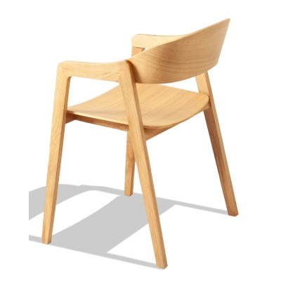 Minimalist Nordic Soho chair with arms